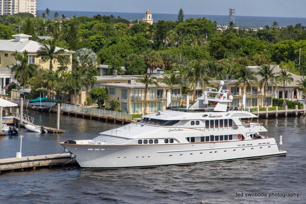 west coast yacht sales